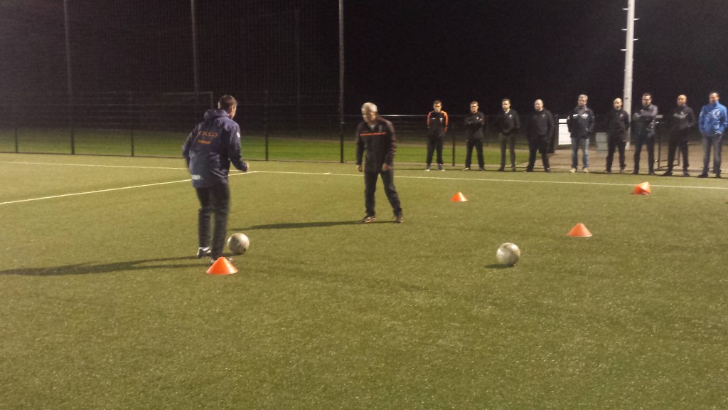 trainerscursus door Sports Talent Academy en 4-Skills Soccer Academy